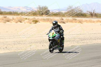 media/Apr-17-2022-CVMA (Sun) [[f474cfa795]]/Race 14 500 Supersport-350 Supersport (Holeshot)/